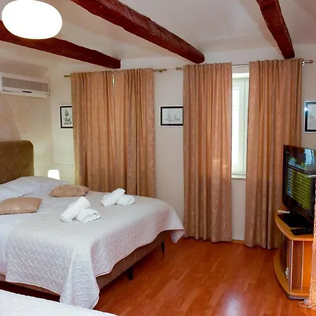 Baco Apartment *