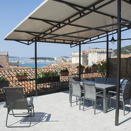 Baco アパート スプリト